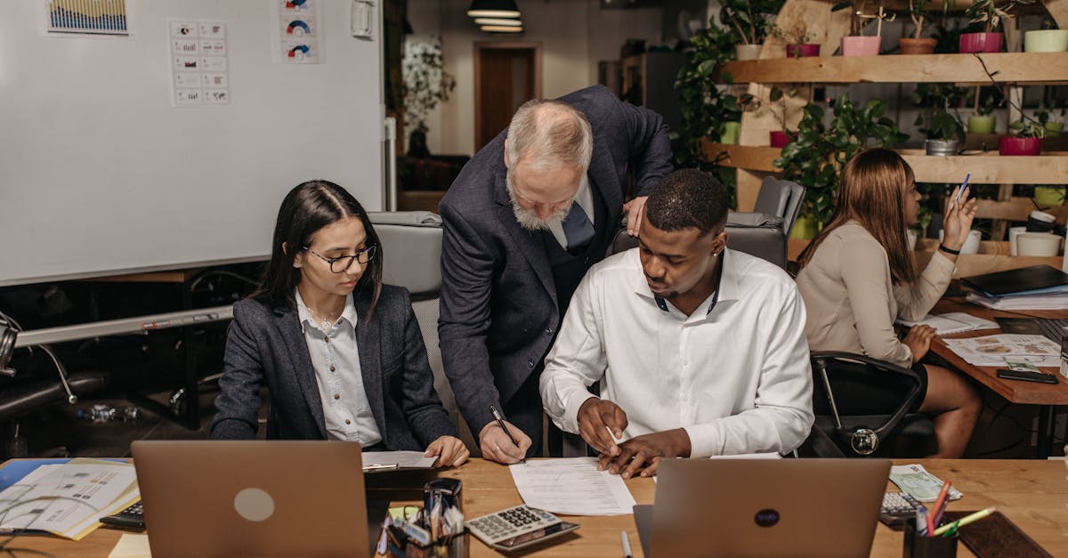 方盒中免黄大卫杜夫国际版:广东圆办公桌购买平台