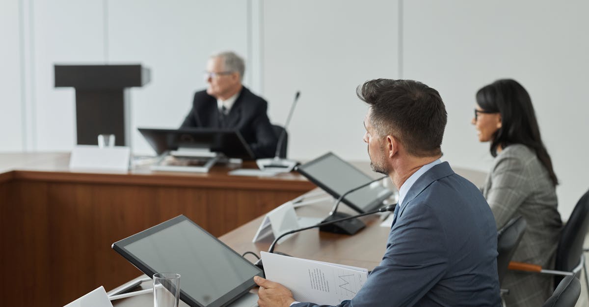 技术支持辅助和游戏平衡性之间的矛盾与协调