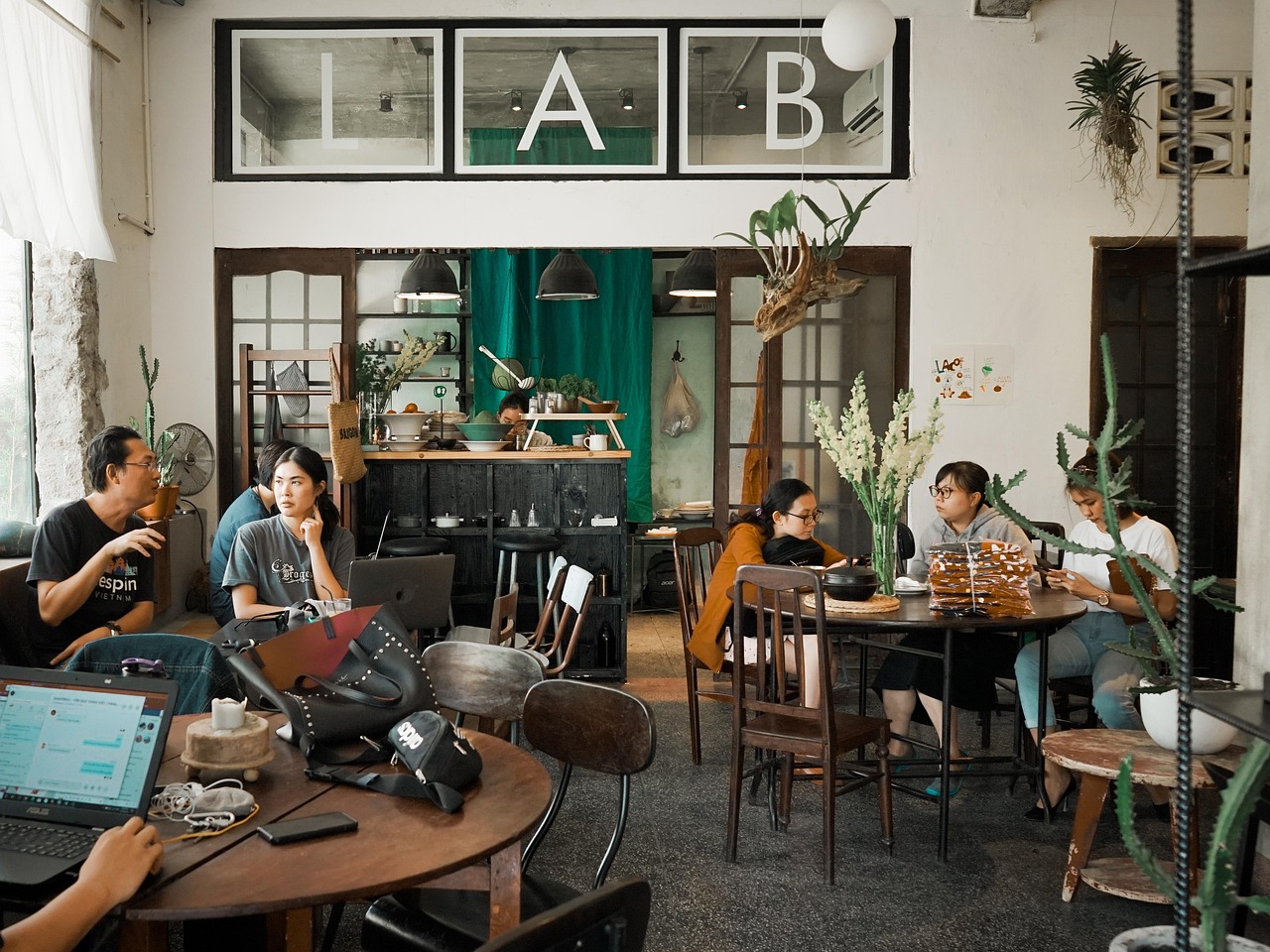 海航通信实名账号：app详情下载教程数量